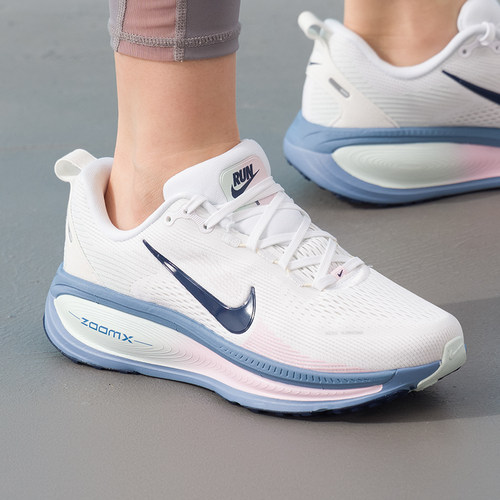 NIKE耐克女鞋跑步鞋26新款W NIKE VOMERO 18健身运动鞋HM6804-115