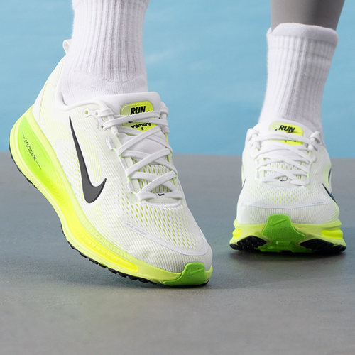 耐克（NIKE）跑步鞋大童鞋 夏新款VOMERO 18缓震运动鞋轻便耐磨透