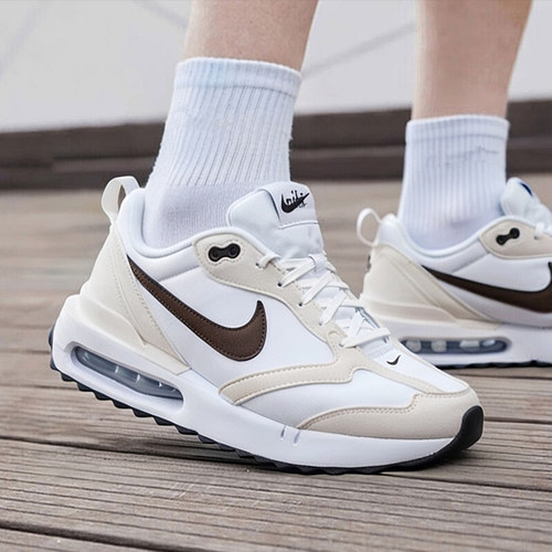 耐克女鞋AIRMAX气垫缓震跑步鞋