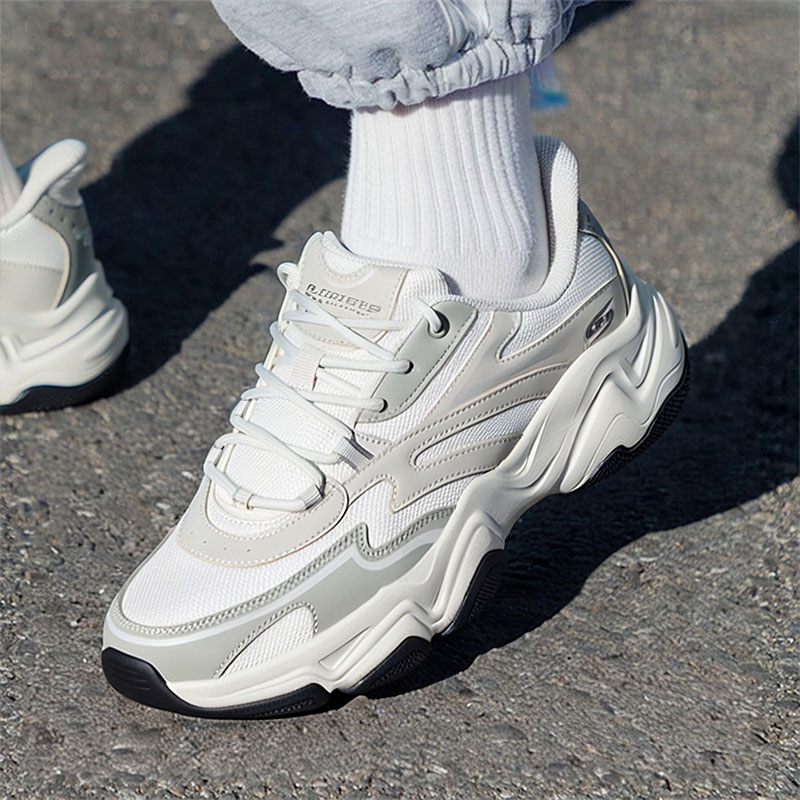 斯凯奇闪穿鞋Slip-in男子DLITES系列时尚绑带运动鞋118332-WGY