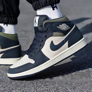 NIKE耐克男子AIR JORDAN 1高帮运动训练篮球鞋休闲板鞋HV4091-102