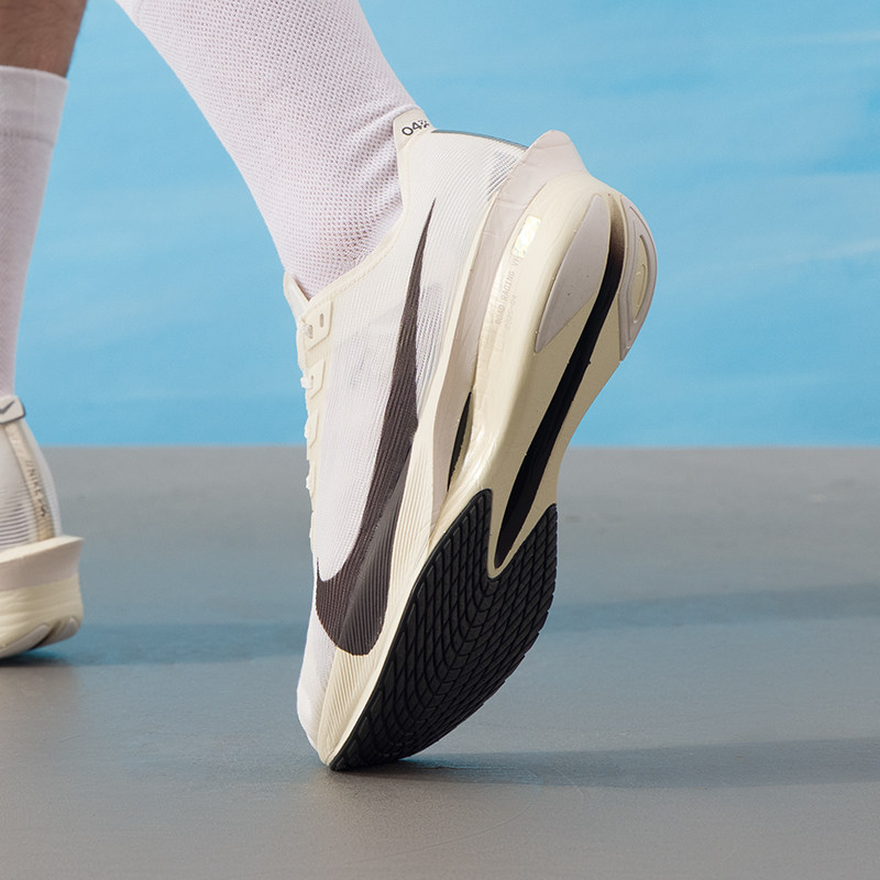 耐克（NIKE）男鞋跑步鞋 秋季新款ZOOMX VAPORFLY NEXT 4碳板竞速,运动鞋new,跑步鞋,淘宝优惠券,粉丝福利购,淘宝优惠卷