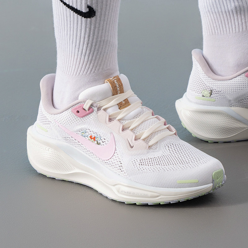 耐克2025冬季新款女跑鞋AIRZOOM飞马41轻量缓震运动鞋IB8882