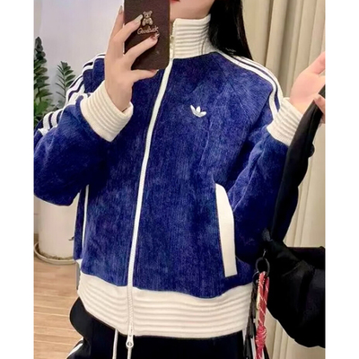 adidas阿迪达斯女装蓝色丝绒外套25冬季新款短款夹克运动服JN0722