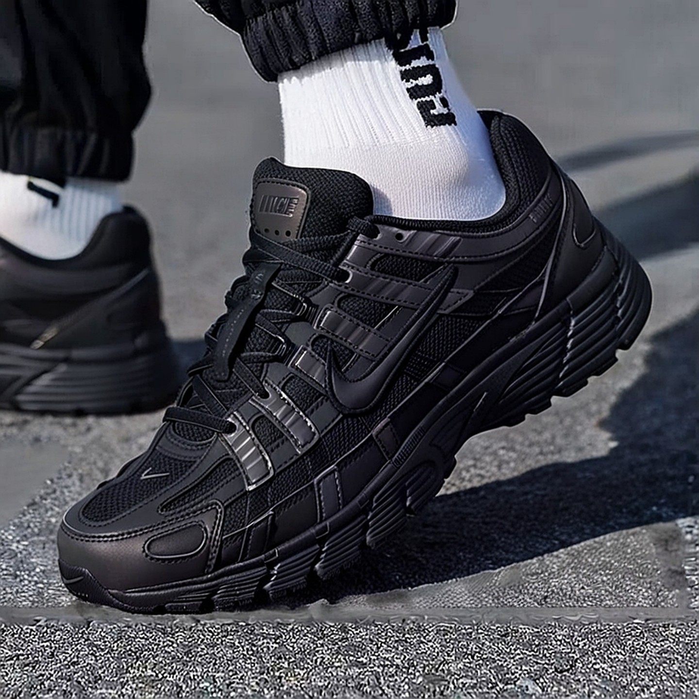 耐克官方男鞋2025冬季新款P6000运动老爹鞋黑色透气休闲鞋IM6332