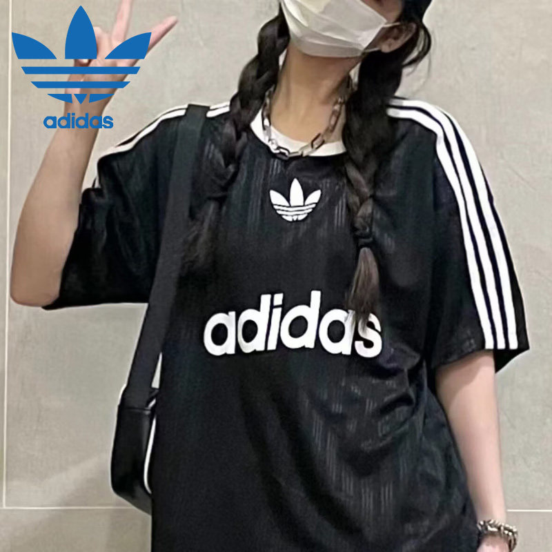 阿迪达斯三叶草女宽松大码短袖T恤春季圆领半袖男友风休闲运动服