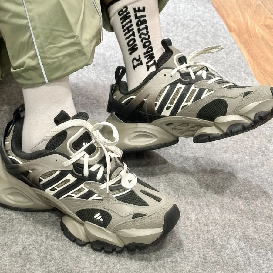 阿迪达斯adidas男鞋女鞋