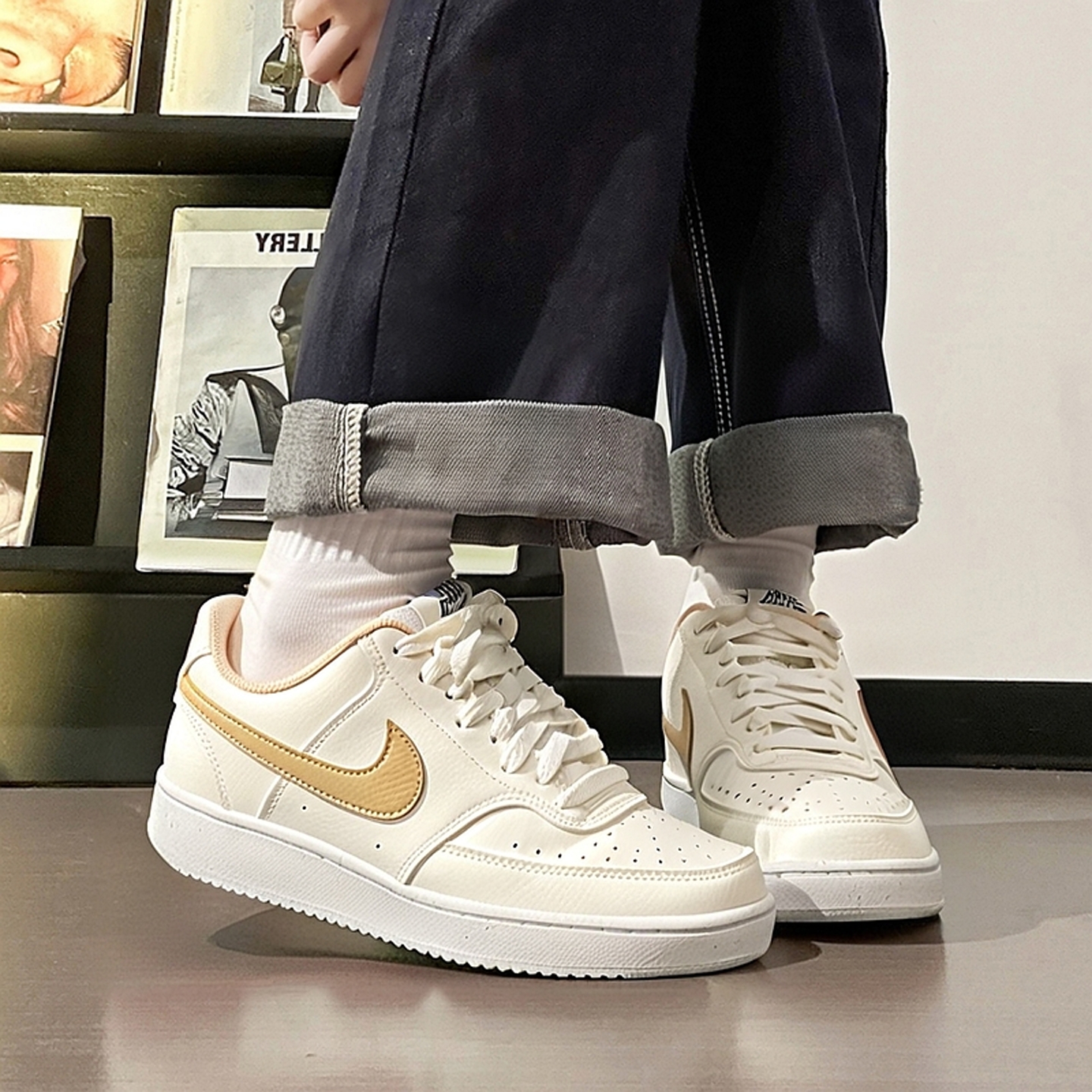 NIKE耐克女鞋2025冬季款 COURT白黄低帮板鞋时尚休闲运动鞋DH3158