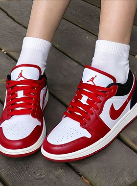 NIKE耐克板鞋女鞋26春季新款AJ1大童运动鞋休闲篮球鞋DC0774-160