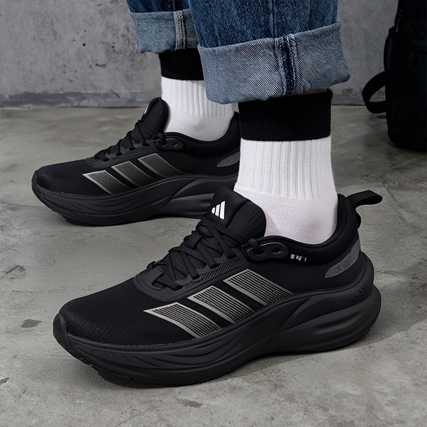 Adidas阿迪达斯男女鞋2026新款CUSHION HALO透气网面跑步鞋KJ4606 - 实物图