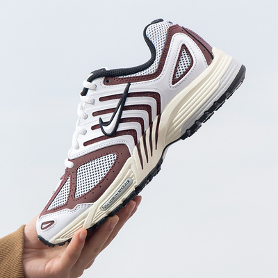 NIKE耐克官方休闲鞋女鞋春季新款运动鞋轻便透气训练鞋HQ5718