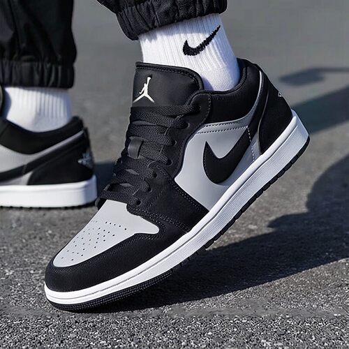 NIKE耐克AJ1男鞋篮球鞋板鞋26新款AIR JORDAN 1运动鞋553558-048