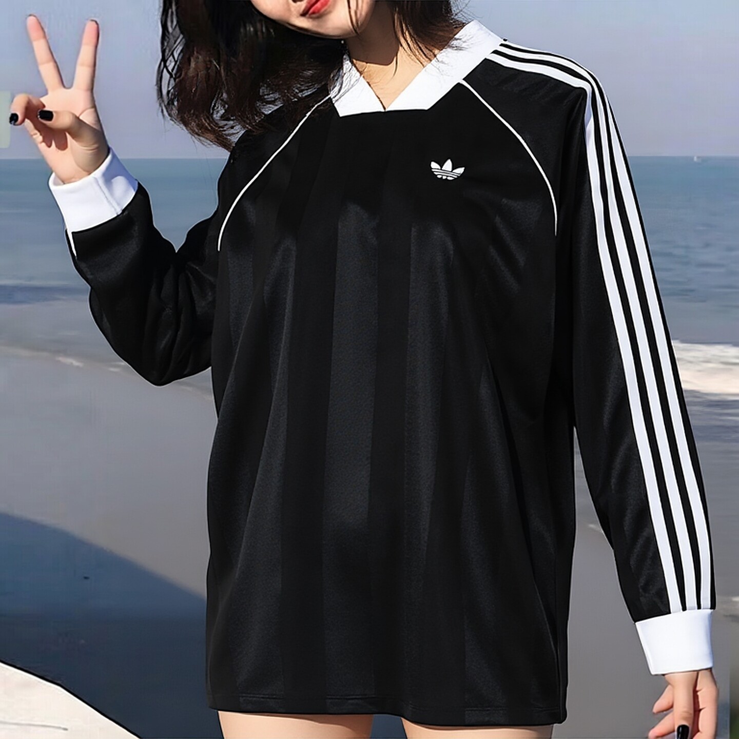 adidas三叶草宽松球衣长袖T恤26夏女装黑色套头衫KD2897