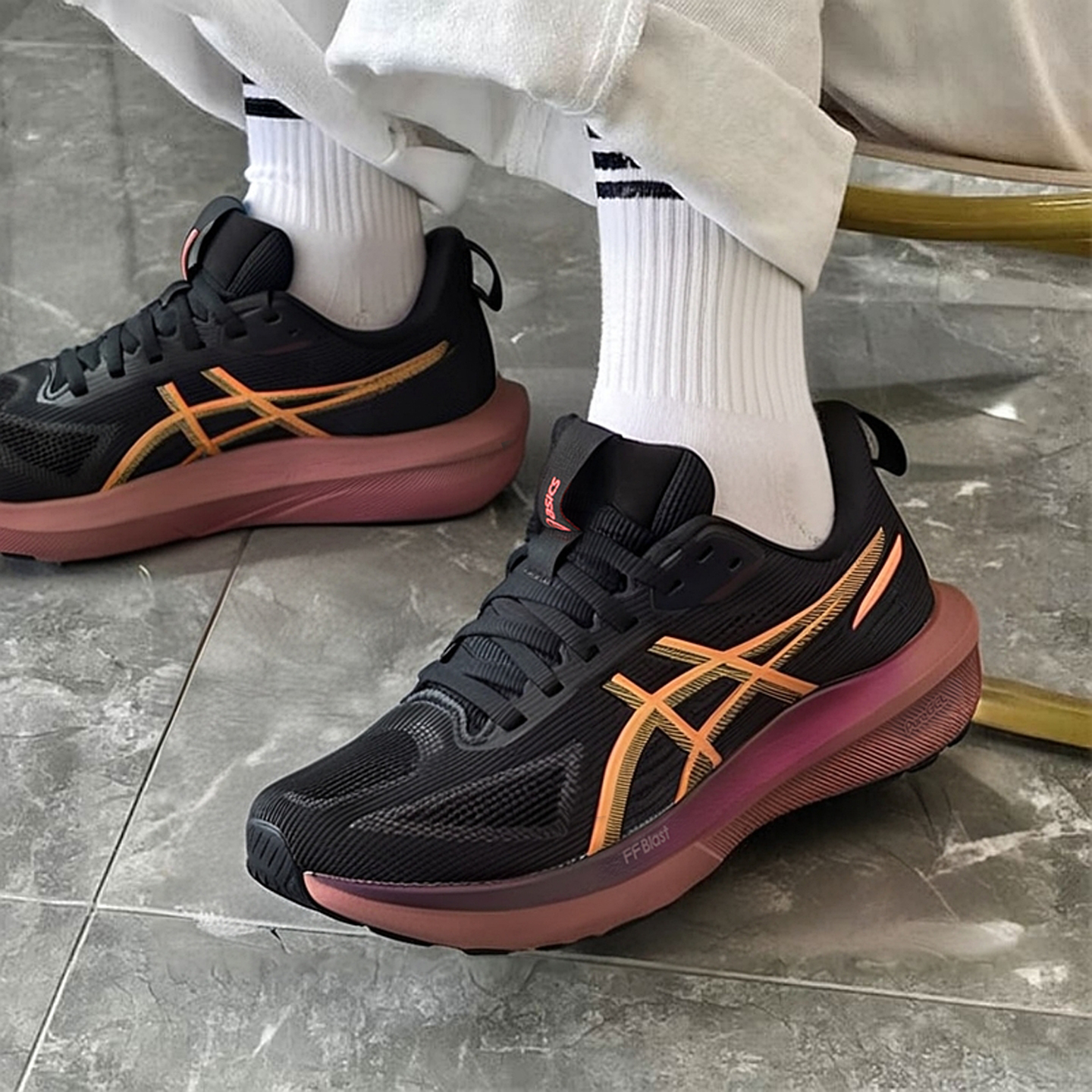 ASICS亚瑟士女鞋跑步鞋GT-1000 14 25新款健身训练运动鞋1012B859