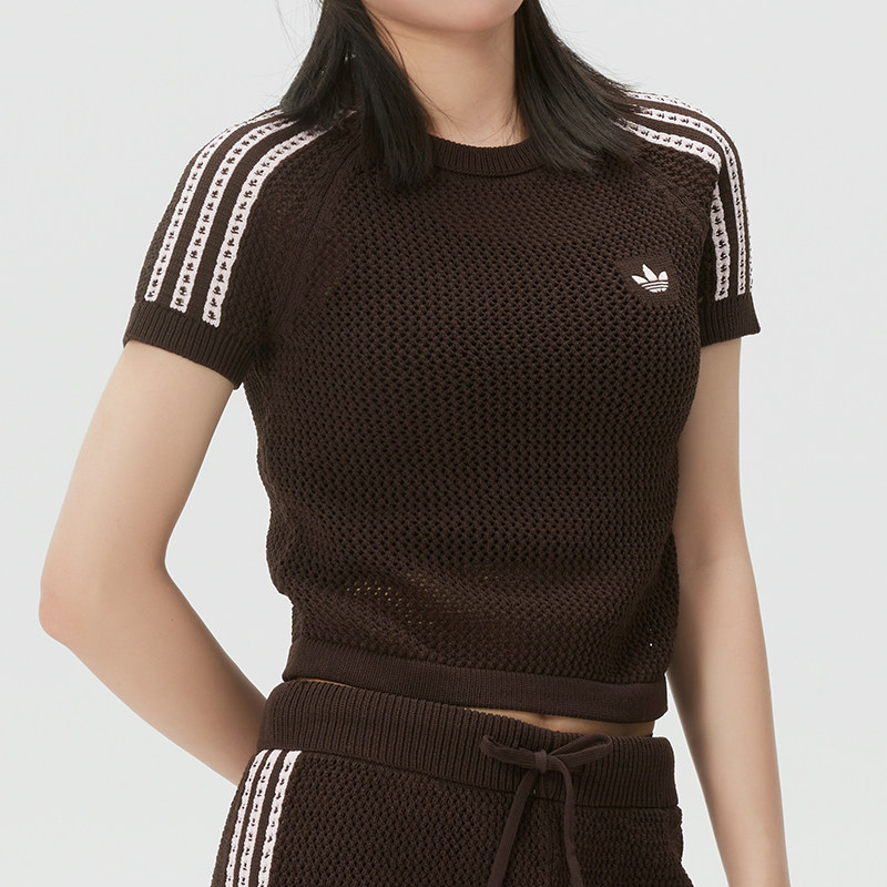阿迪达斯三叶草女装短袖T恤2026夏季新款透气跑步运动半袖KC6480 - 实物图