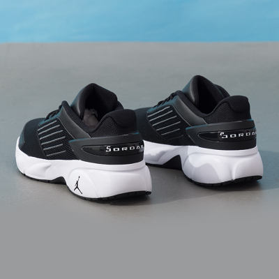 耐克NIKE男鞋 2026春季新款运动鞋JORDAN TRUNNER FLOW厚底实战训