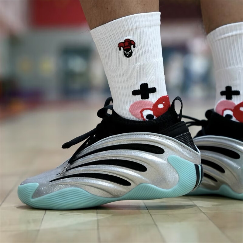 阿迪达斯男鞋篮球鞋25冬季新款哈登9代场上实战运动球鞋JS1028