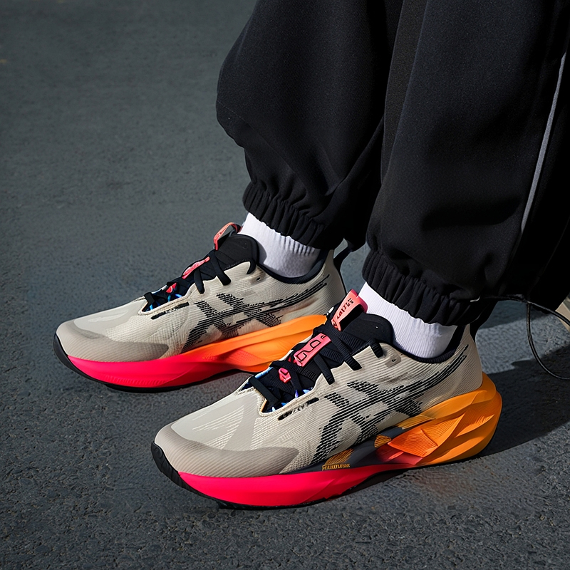 ASICS亚瑟士男鞋健身训练鞋新款运动鞋缓震公路跑步鞋1011C175