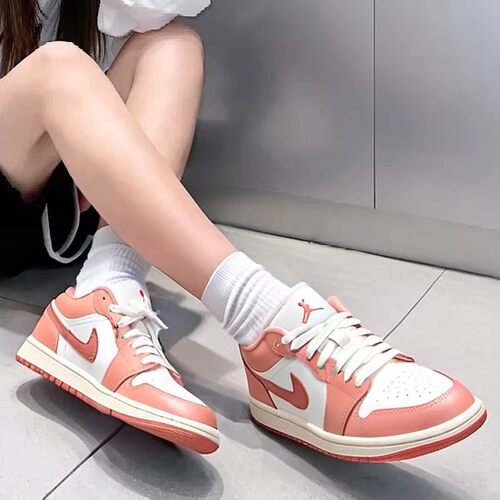 NIKE耐克女鞋Air Jordan 1 Low 粉色AJ1篮球鞋低帮板鞋DC0774-180