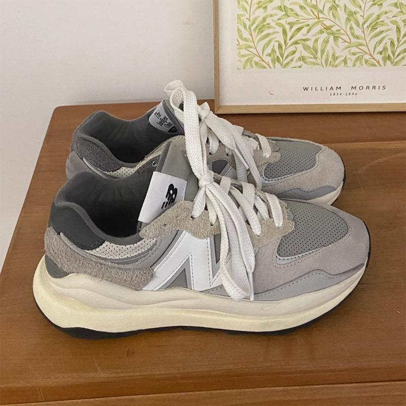 复古运动鞋NEWBALANCE