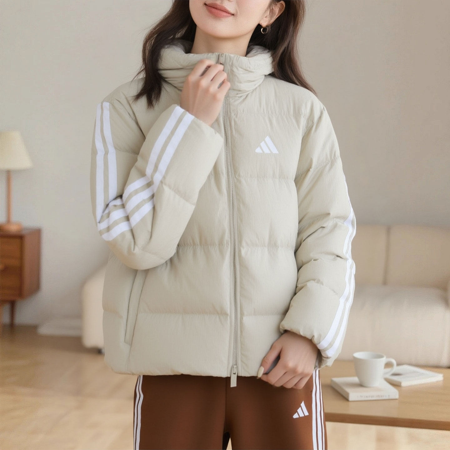25冬季新款adidas阿迪达斯女子运动休闲羽绒服保暖厚外套KH3979
