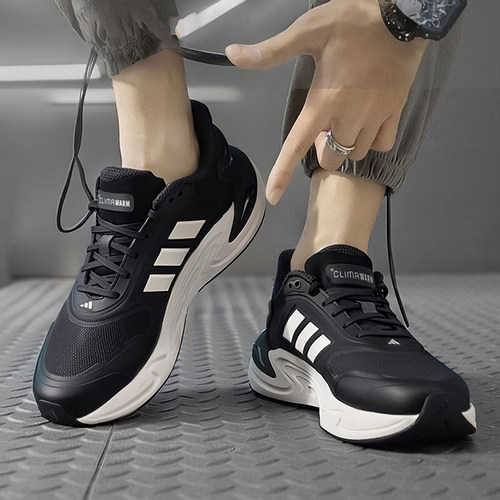 阿迪达斯跑步鞋男鞋2025冬季新款暖风运动鞋健身轻便训练鞋JQ4089