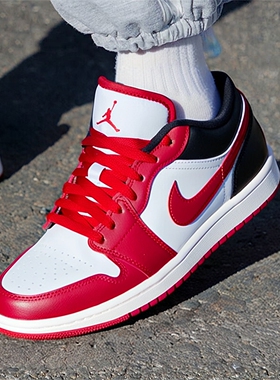 NIKE耐克女鞋26新年款红色滑板鞋AIR JORDAN 1运动鞋篮球鞋DC0774