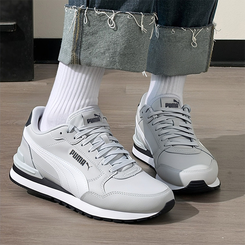 皮革鞋面；后跟TPU加强；soft foam+鞋垫