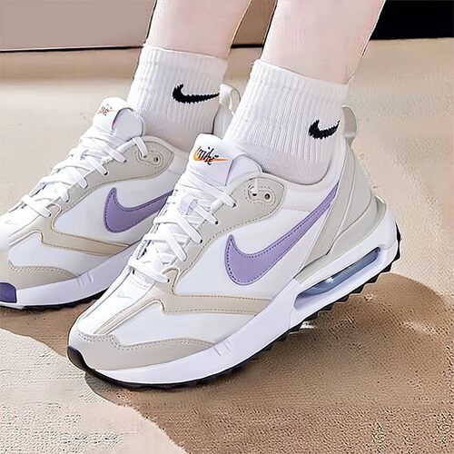 耐克女子AIRMAXDAWN跑步鞋
