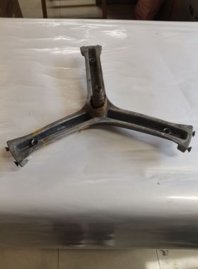 适用滚筒洗衣机三脚架V13169链接上实物图