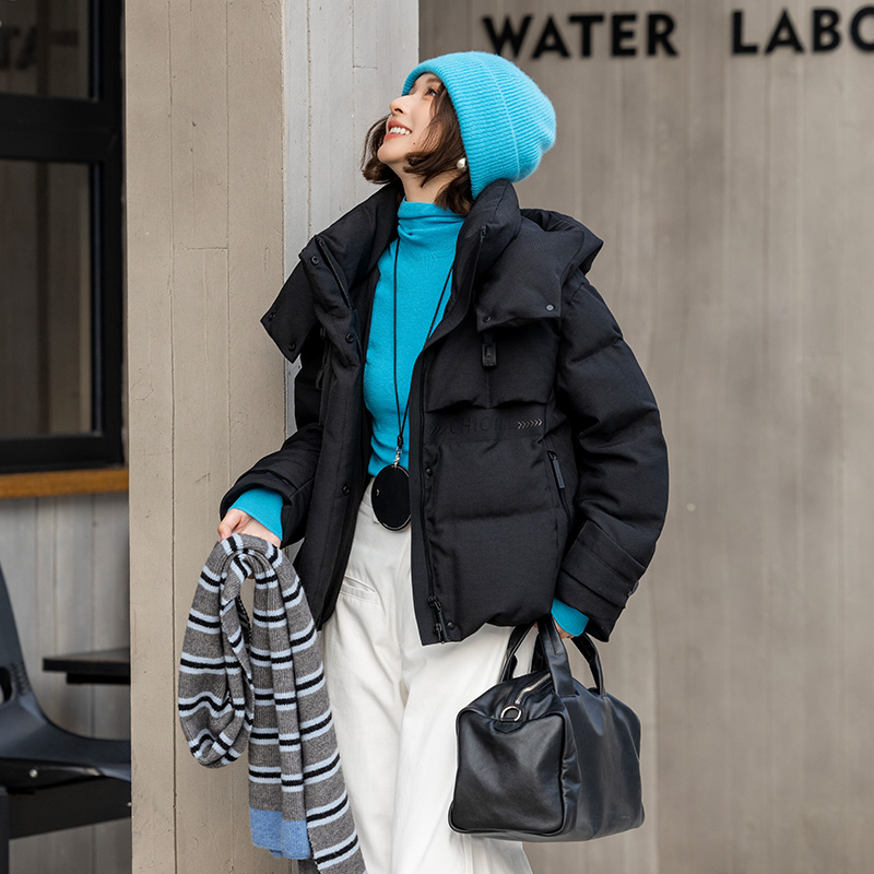 短款加厚羽绒服女2025秋冬