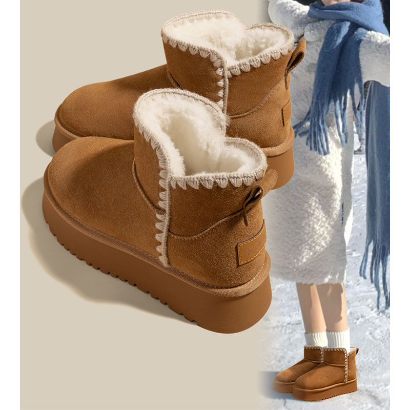 厚底羊皮毛一体雪地短靴保暖加绒