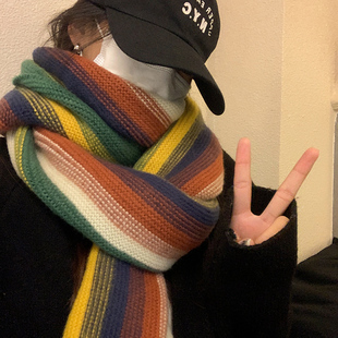彩虹针织围巾女秋冬季2025新款加厚保暖披肩韩版学生可爱少女围脖
