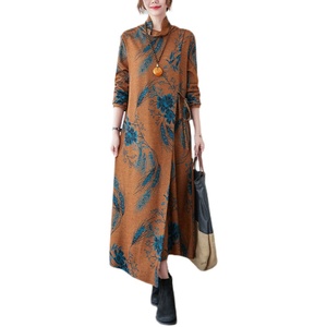 RM24872#新款连衣裙女长款德绒高领气质长袖大码裙民族印花裙子女