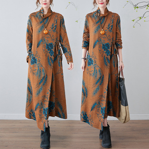 RM24872#新款连衣裙女长款德绒高领气质长袖大码裙民族印花裙子女