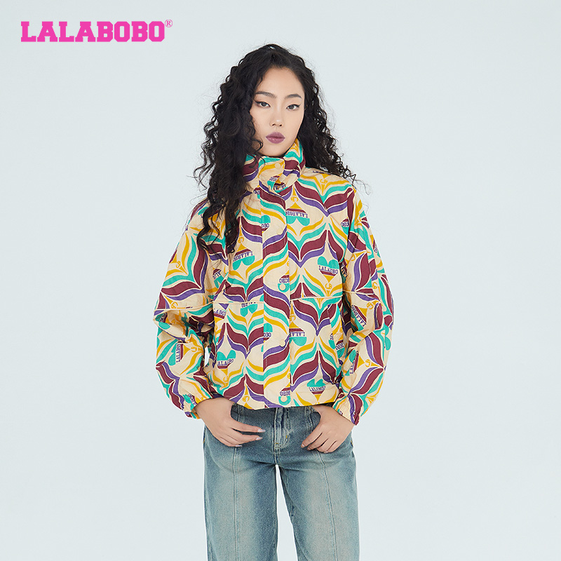 复古休闲四叶草字母夹克外套