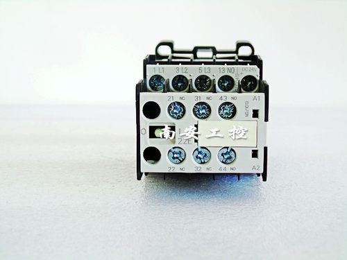 3TH2222-0BB4 3TH2222-OBB4 DC24V 德国现货中间继电器