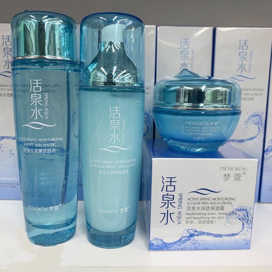 梦蔻活泉水护肤品柔肤水润保养品