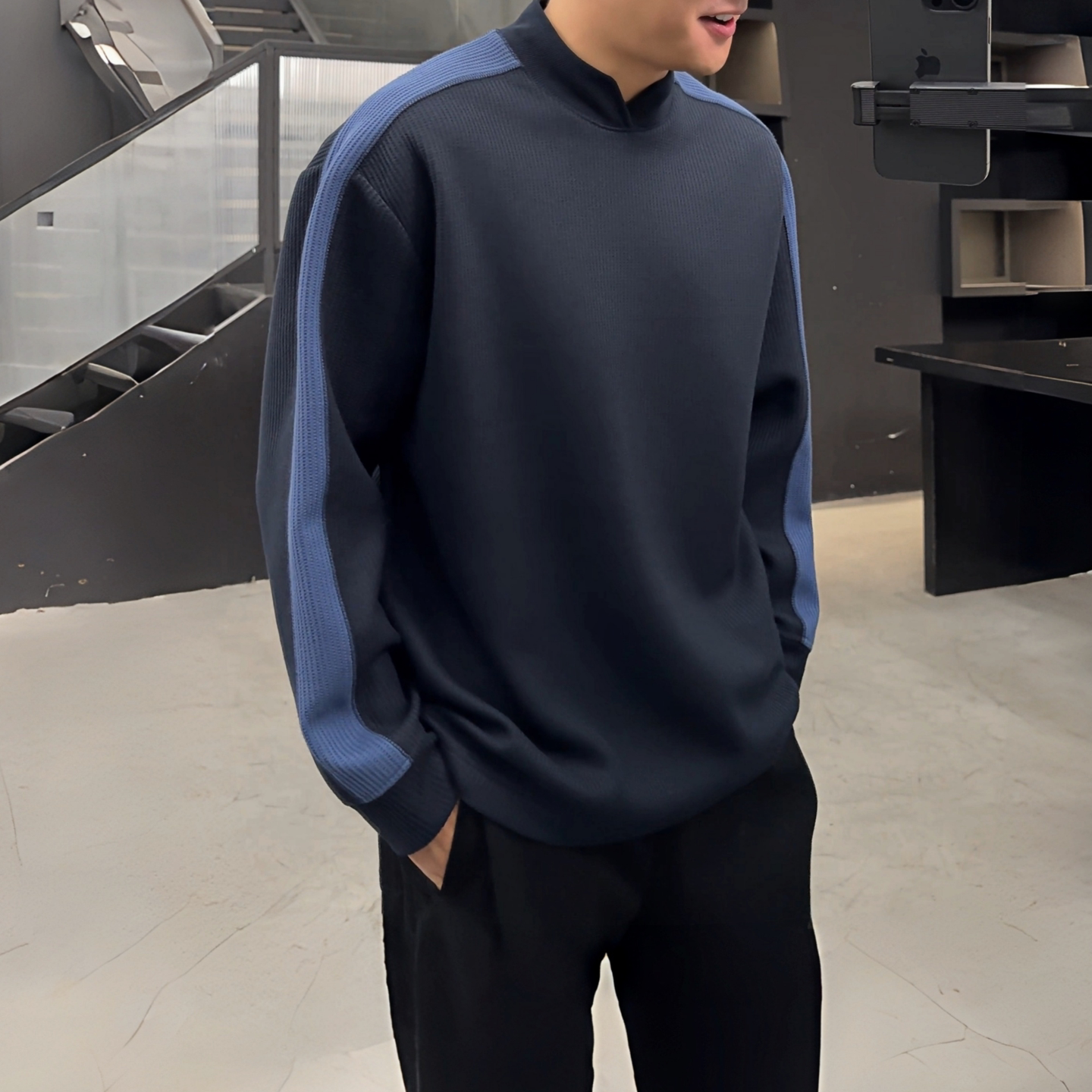 秋季男士时尚设计感潮流宽松卫衣