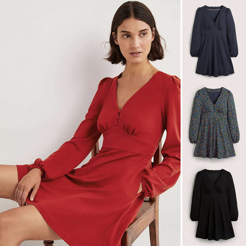 英伦A形粘纤纯色纽扣装饰