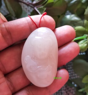 和田羊脂白玉观音挂件带国检鉴定证书