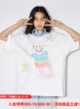 【明星同款】物理少年「2周年T恤」随性涂鸦小孩比耶印花短袖T恤