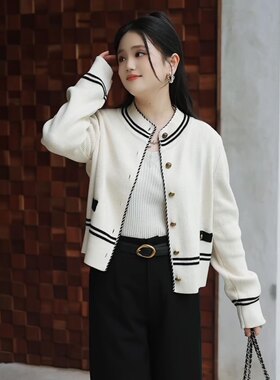 秋季轻奢小香风针织开衫短款女