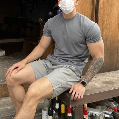 弹力亲肤抗皱Coolmax面料短袖T恤