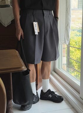 韩国代购东大门男装DUDE双掐褶阔腿百慕大休闲西装短裤利落PT4430