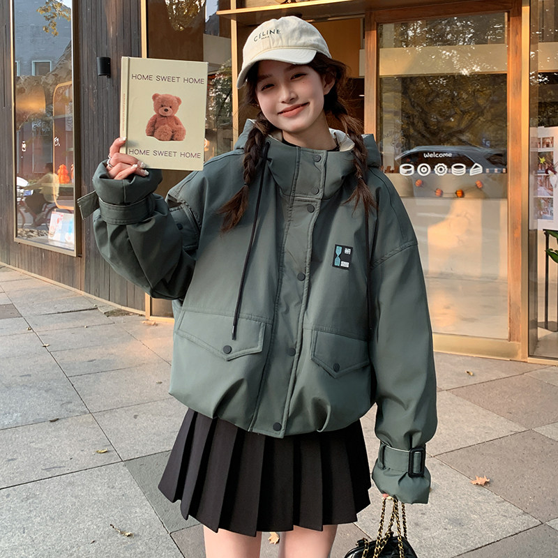 墨绿色冲锋衣羽绒服女冬2025新款工装白鸭绒外套流行短款小个子图片
