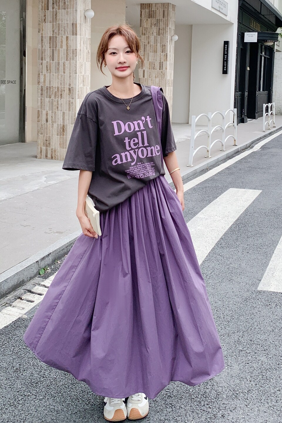 松弛感紫色显瘦套装裙女2025夏新款韩系字母印花T恤半身裙两件套,女装套装/套裙,2D073