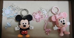 钥匙扣泡泡米奇米妮潮牌钥匙扣包包扣，随心搭配。