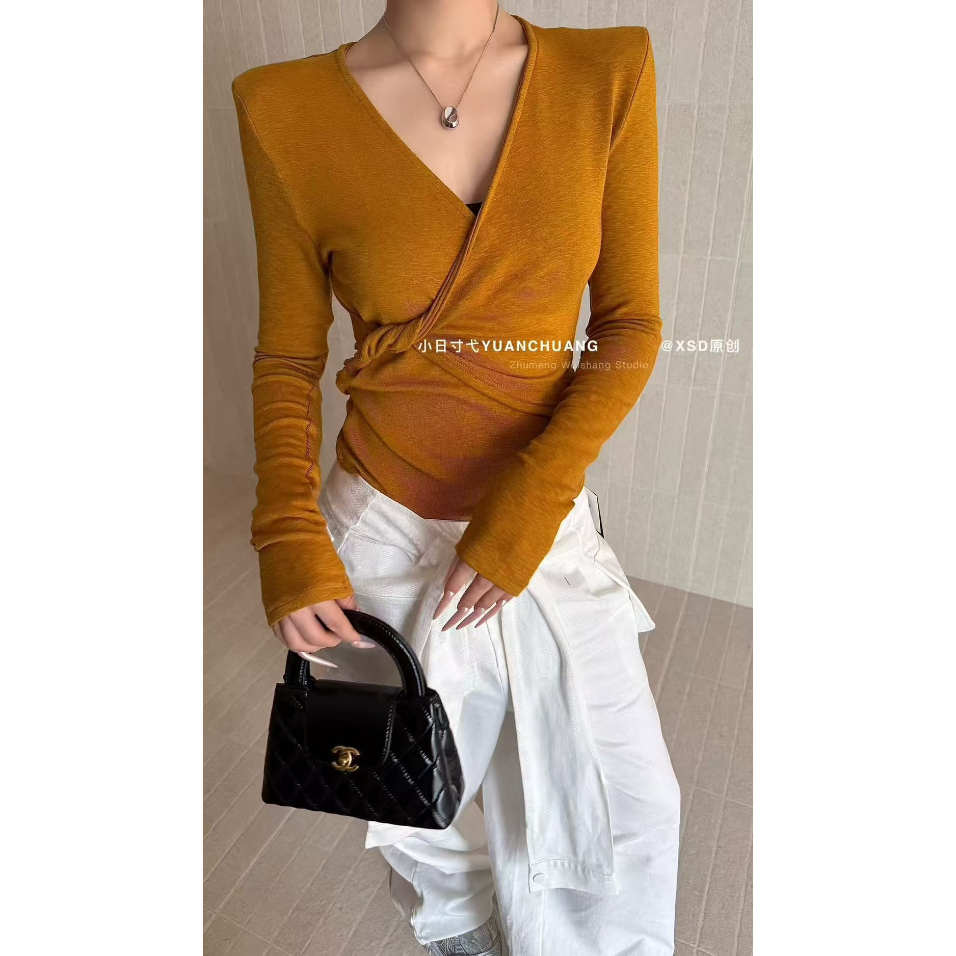 2025秋冬新款性感交叉V领长袖打底衫不规则收腰显身材上衣