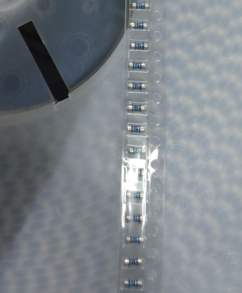 RJM73P0204D3T1800 0204 0.5% 180R 25PPM 一个起拍